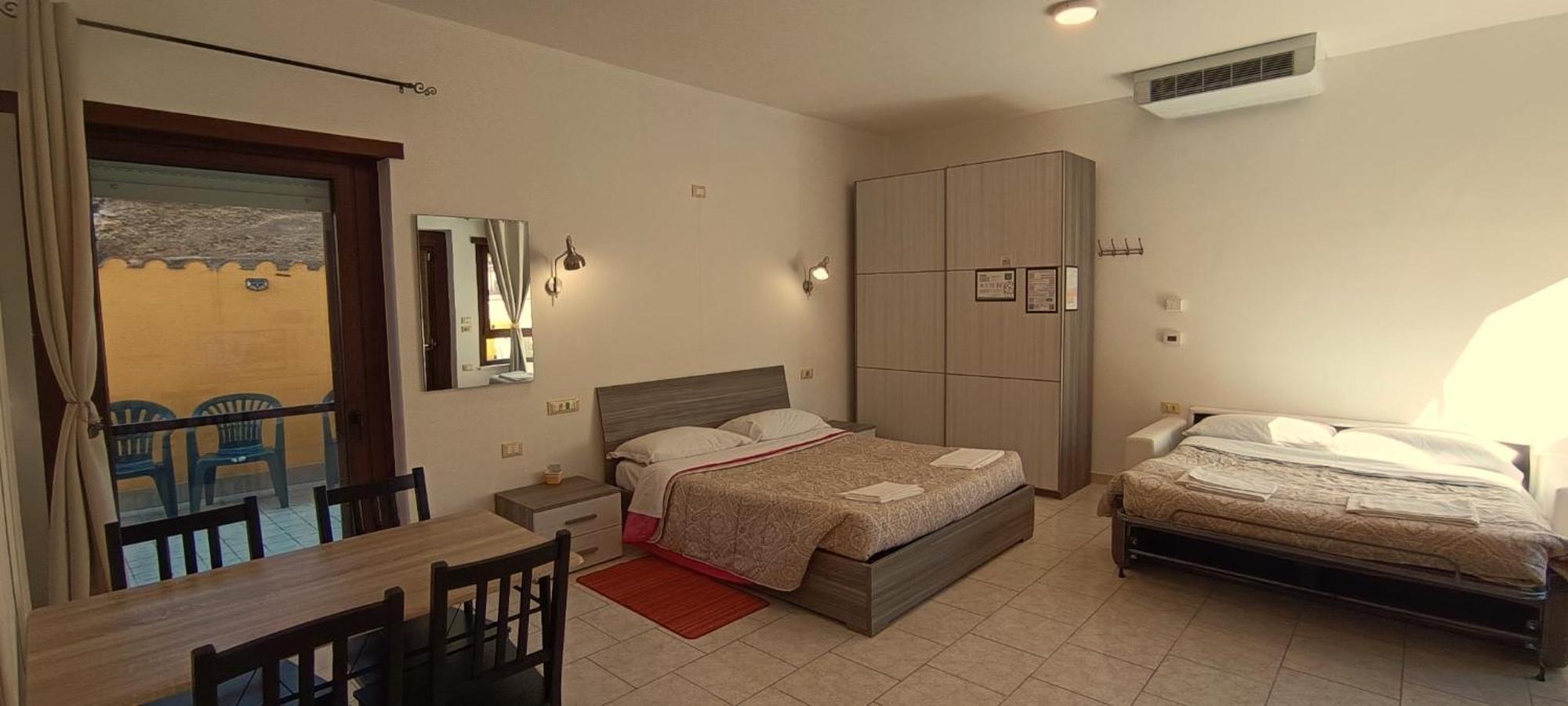 Complesso Turistico Aurora - Camere B&B Poggio Picenze Exteriör bild