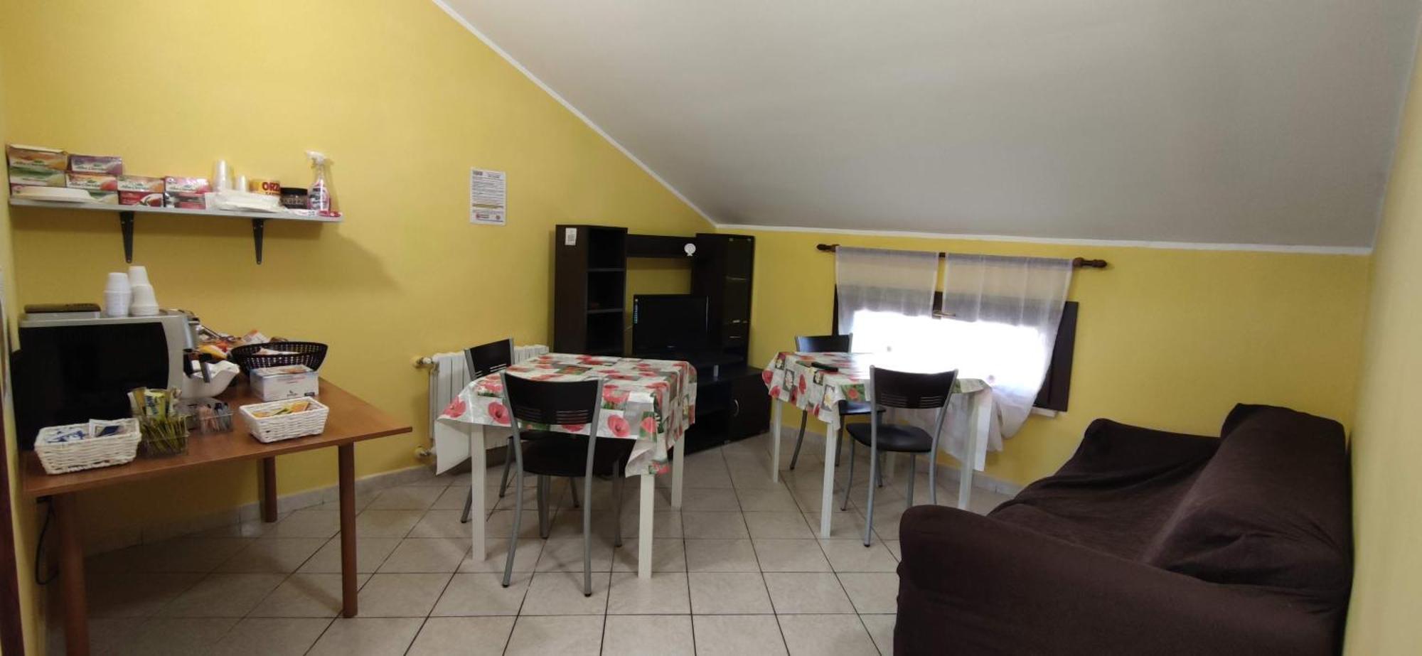 Complesso Turistico Aurora - Camere B&B Poggio Picenze Exteriör bild